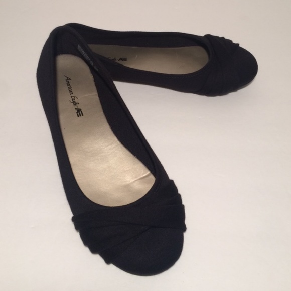 American Eagle Black Flats | Poshmark